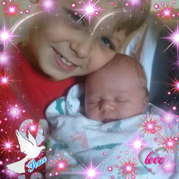 Meet your Posher, Jessica - Picture 1 of 1